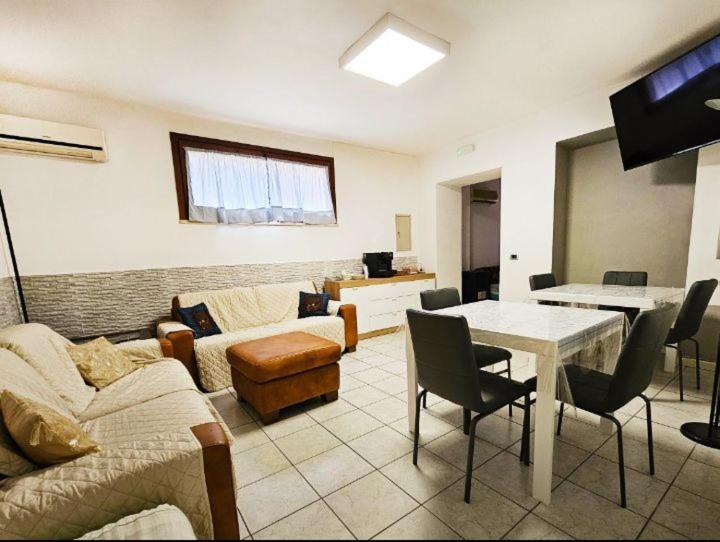 Bed and Breakfast Beb Sa Tanca Nostra Sassari Zewnętrze zdjęcie